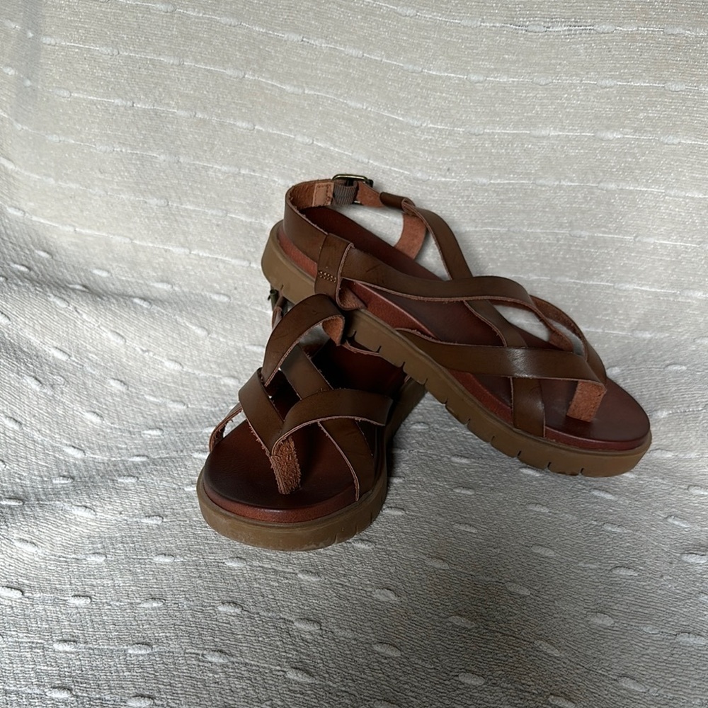 MIA Brown Leather Sandals Casual Beachwear
